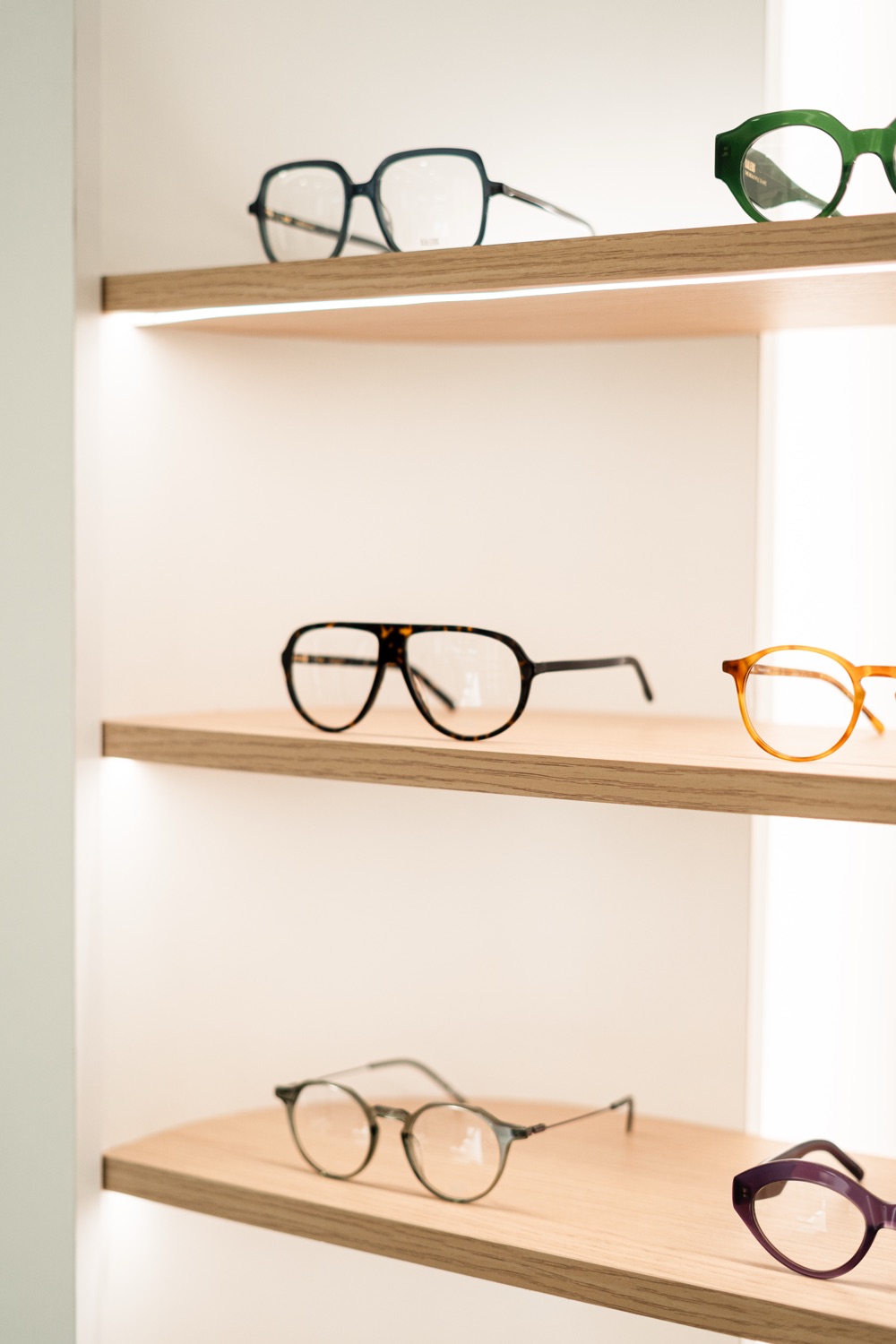 Mostrador de la óptica general de Bespoke